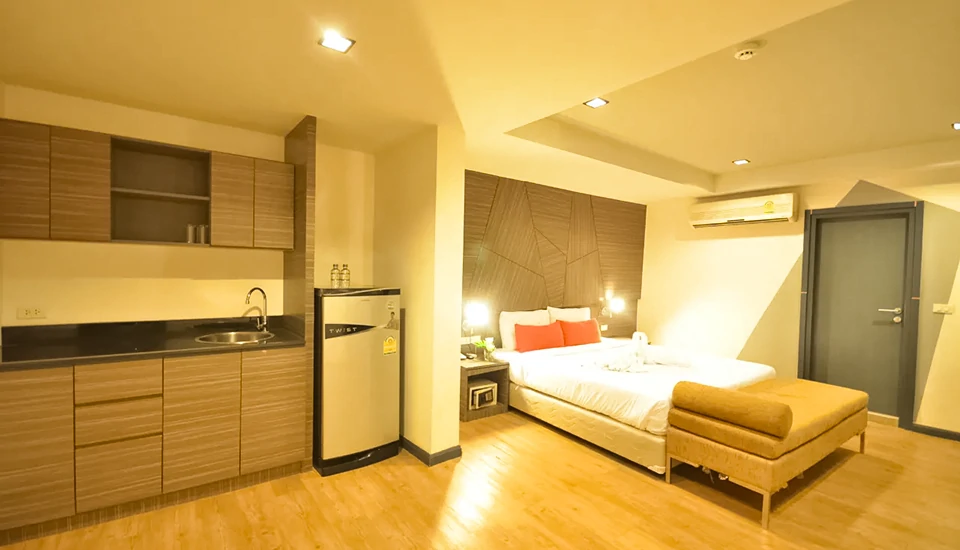 هتل اچ 2 بانکوک